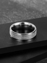 Load image into Gallery viewer, Men Minimalist Ring
