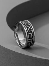 Load image into Gallery viewer, Men Round Engraved Ring
